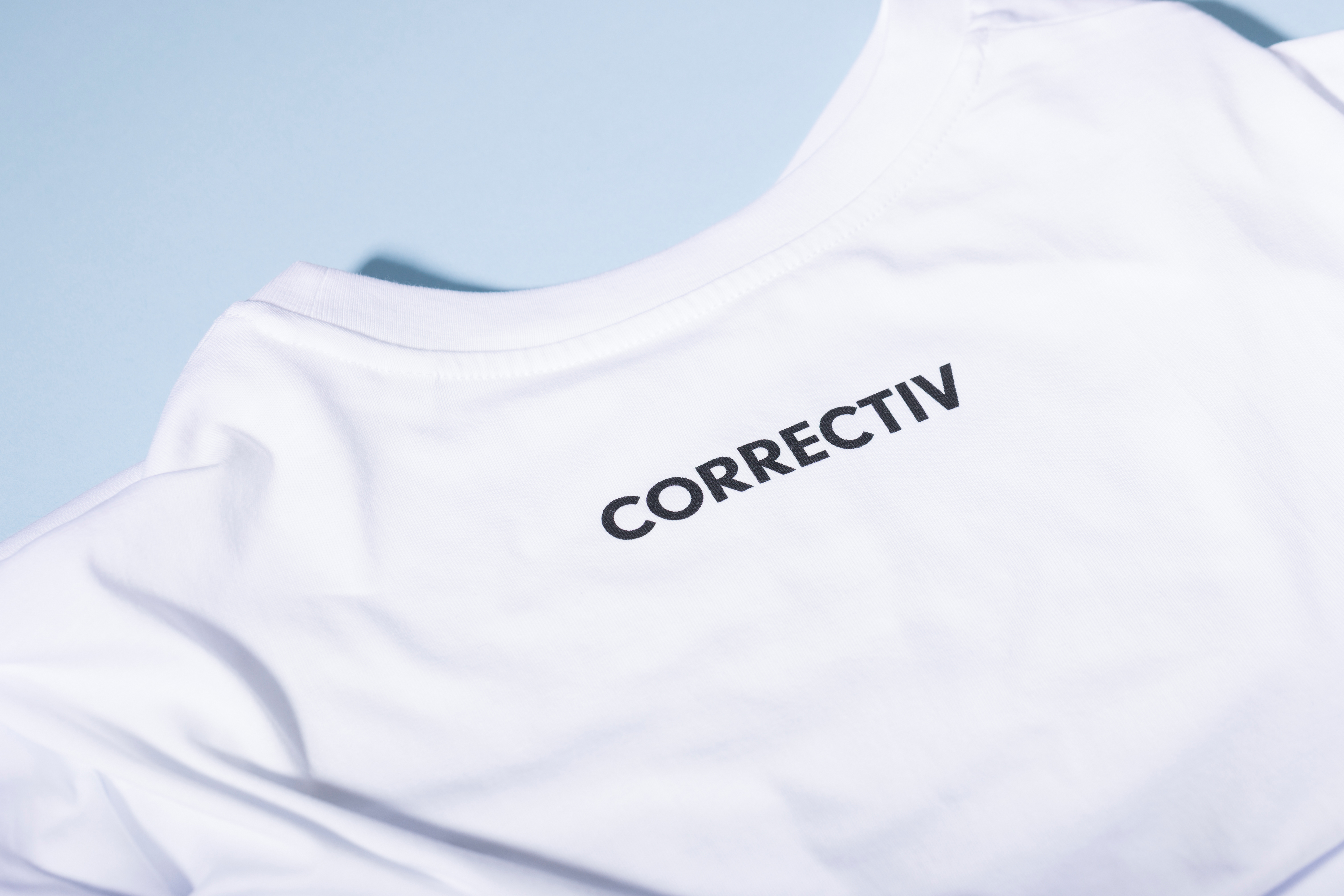 Das CORRECTIV T-Shirt (Vorbestellung) Das CORRECTIV T-Shirt (Vorbestellung)